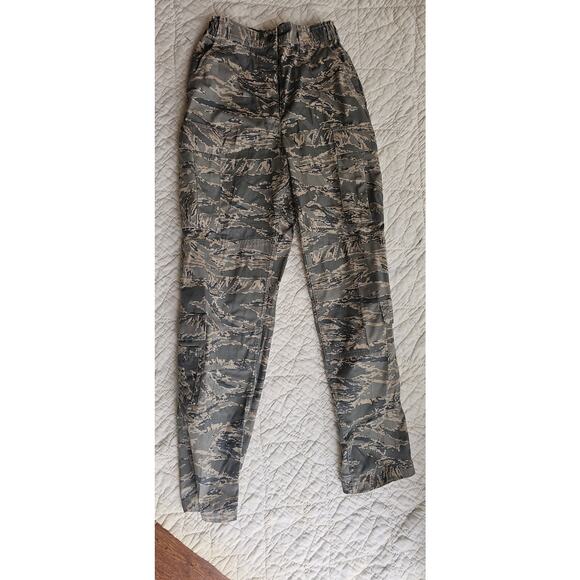 Trouser Women Air Force Camo USAF Cargo Military Pants Digital Camo TALL 10R - Picture 1 of 5